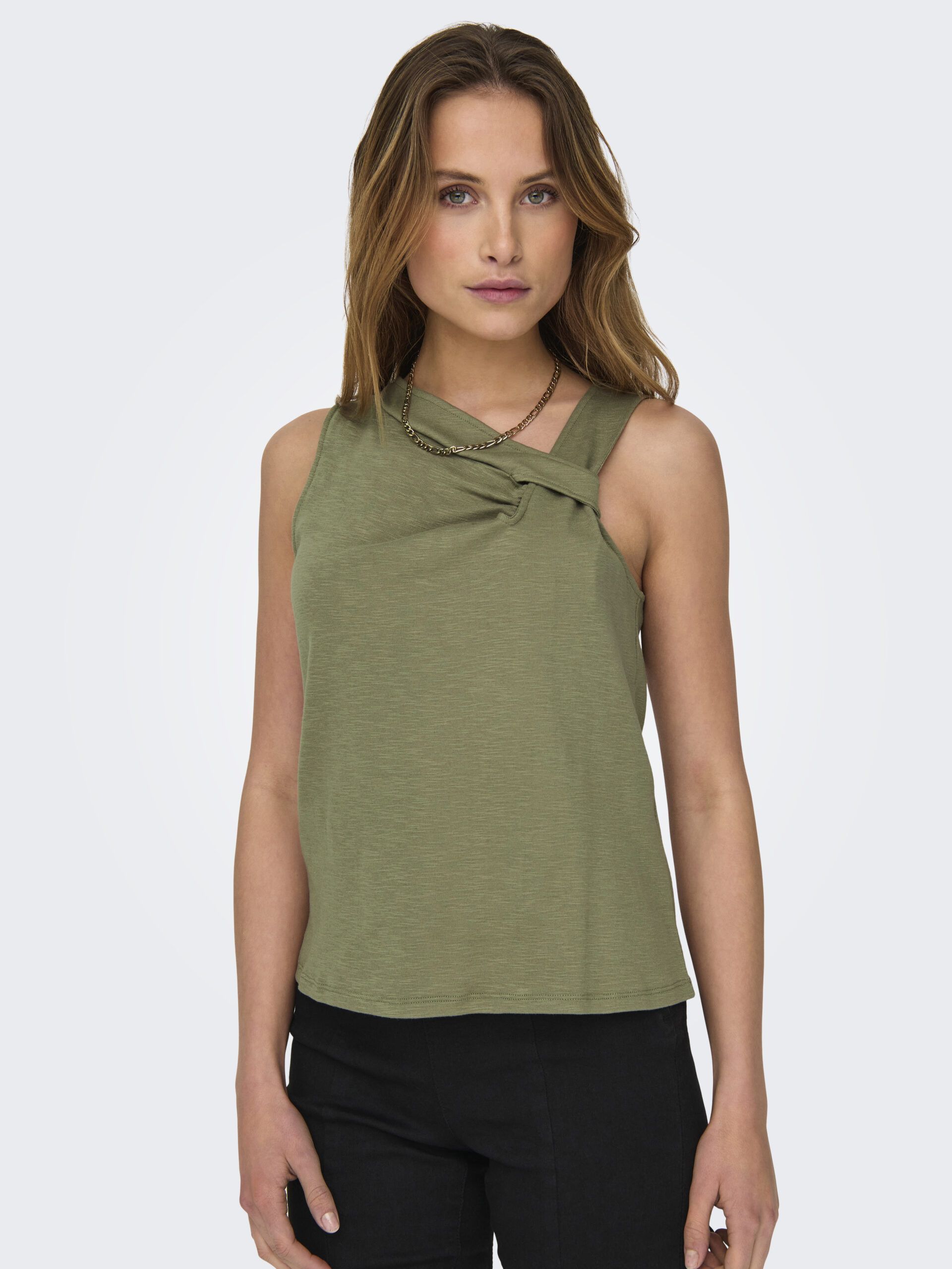 Top Amy Verde